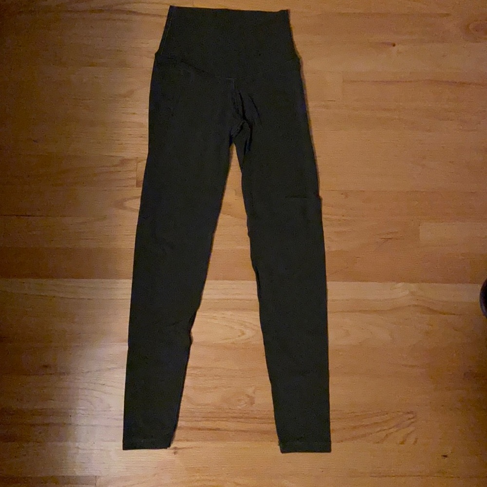 Army green aerie leggings